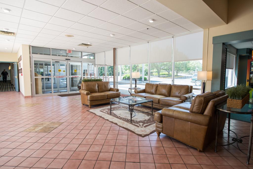 Hope And Richard C. Holbrooke Conference Center 3* Fairborn