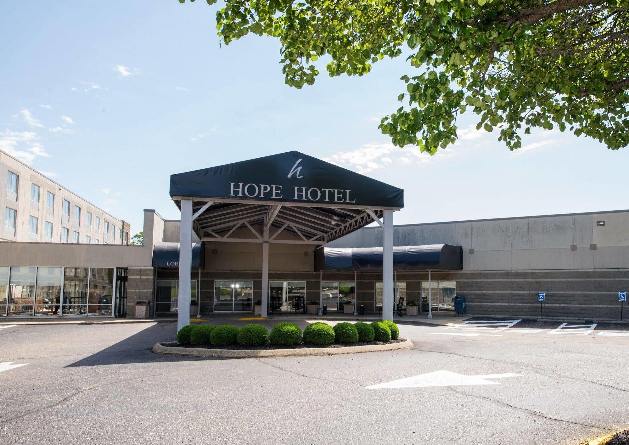 Hope And Richard C. Holbrooke Conference Center 3* Fairborn
