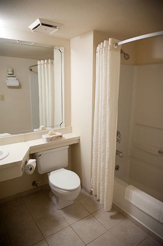 Hope And Richard C. Holbrooke Conference Center Hotel 3*